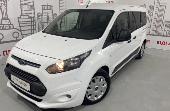 Фото Ford Tourneo Connect 2016 года