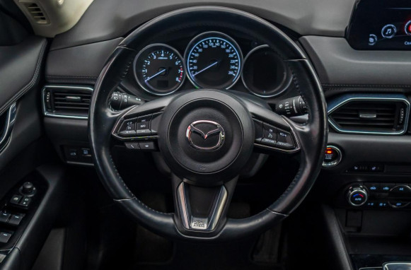 Фото Mazda CX-5 2017 года
