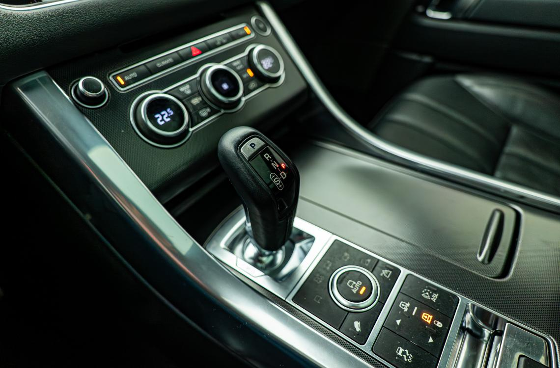 LAND ROVER RANGE ROVER SPORT LAND ROVER RANGE ROVER SPORT