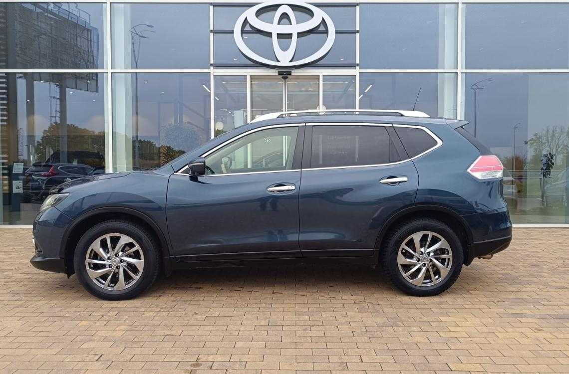 Nissan X-TRAIL Nissan X-TRAIL