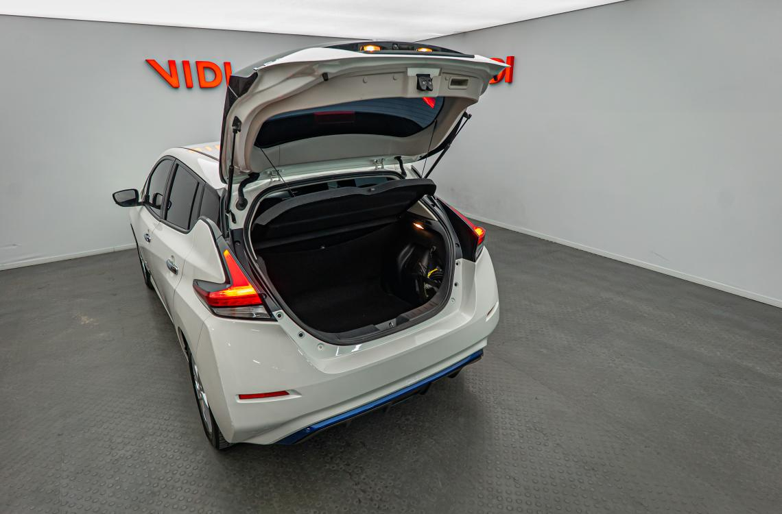 Nissan LEAF Nissan LEAF