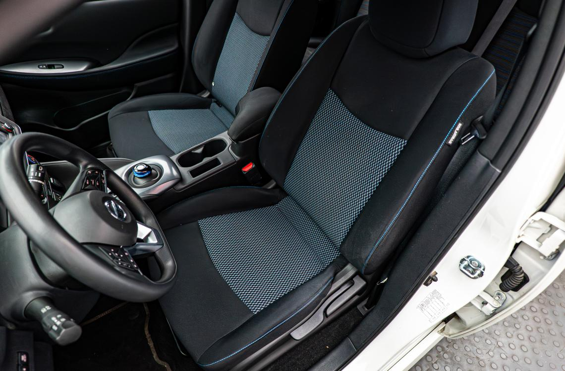 Nissan LEAF Nissan LEAF