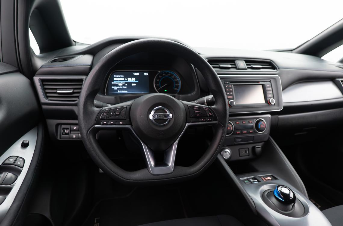 Nissan LEAF Nissan LEAF