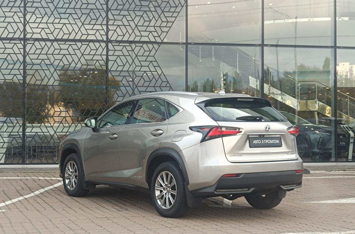Lexus NX300h Lexus NX300h