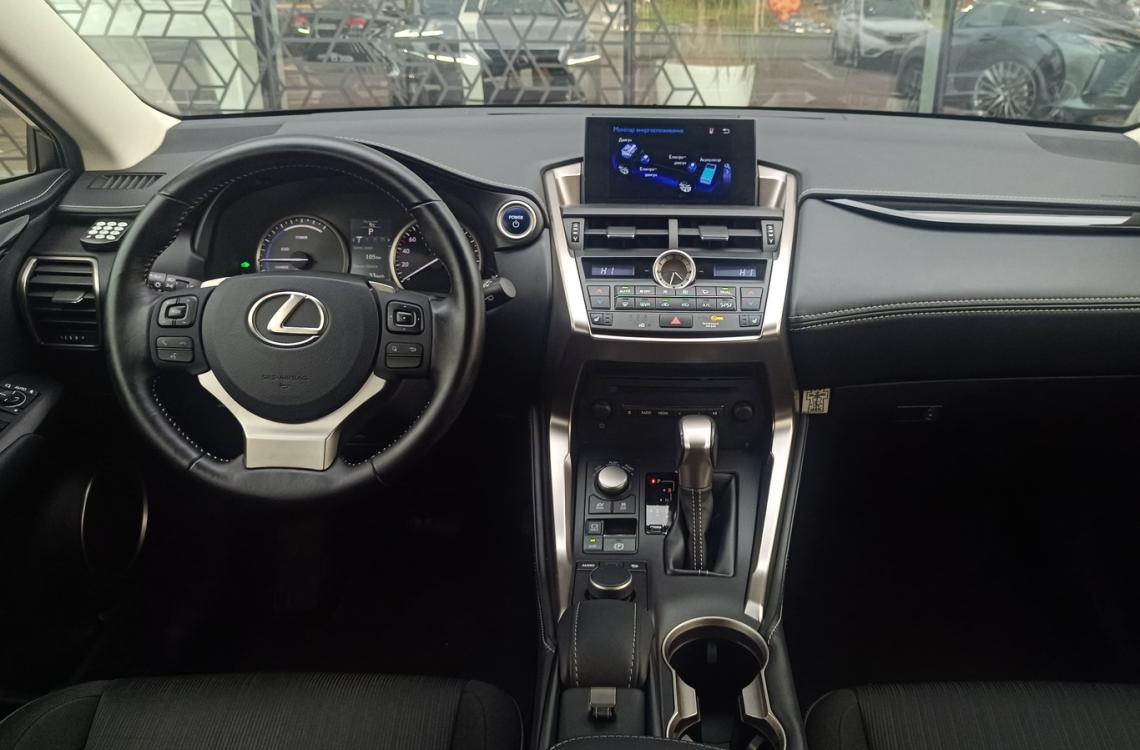 Lexus NX300h Lexus NX300h