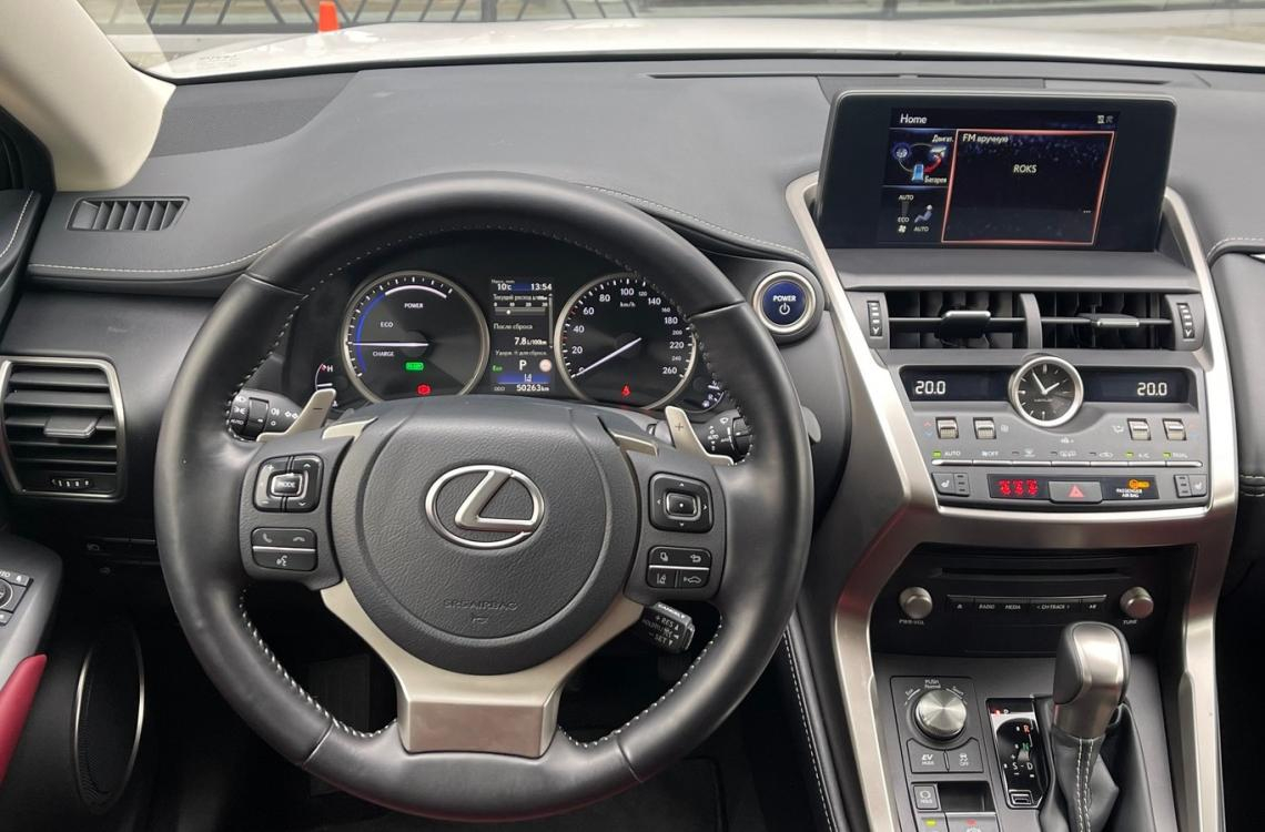 Lexus NX300h Lexus NX300h
