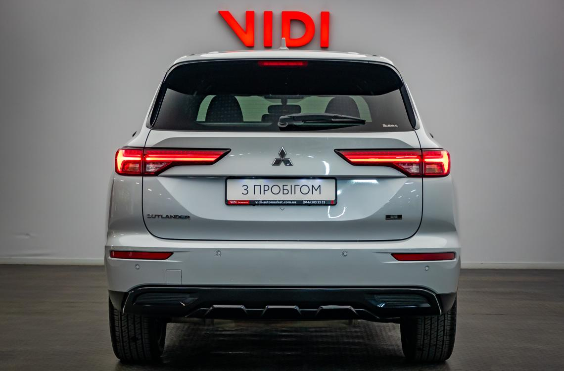 Mitsubishi Outlander Mitsubishi Outlander