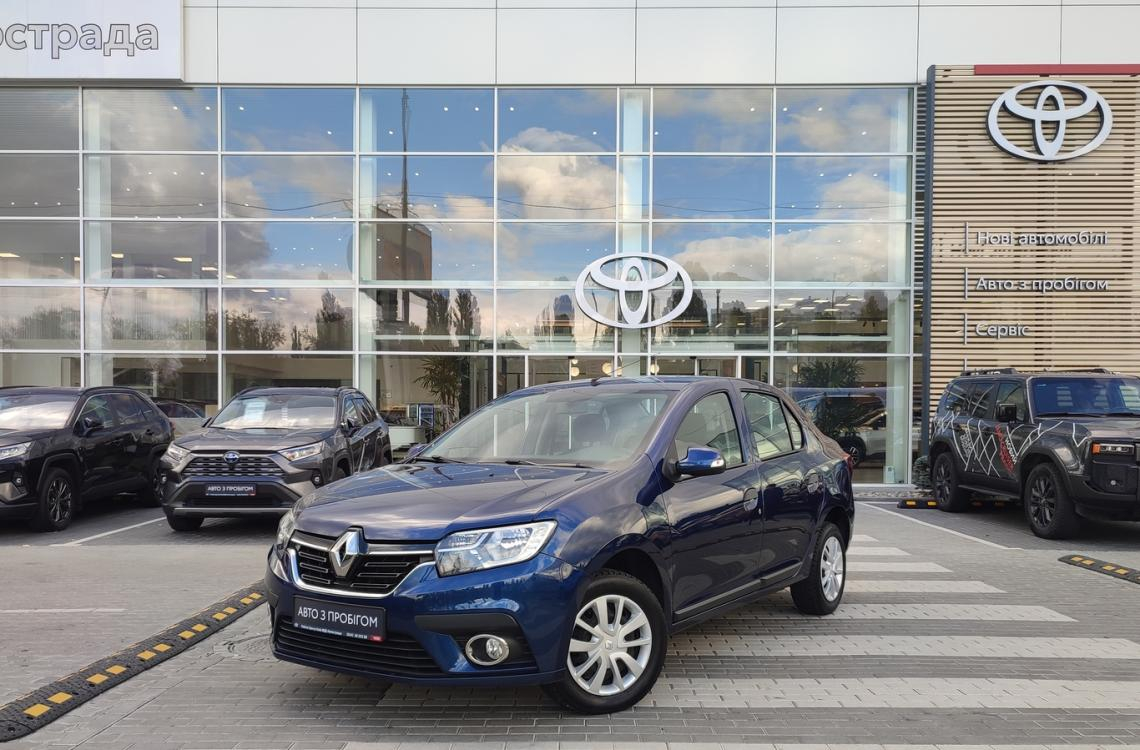 Renault Logan  Renault Logan