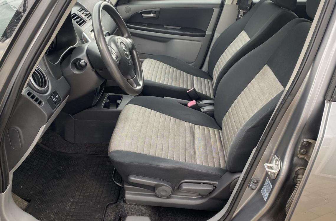 Suzuki SX4 Suzuki SX4