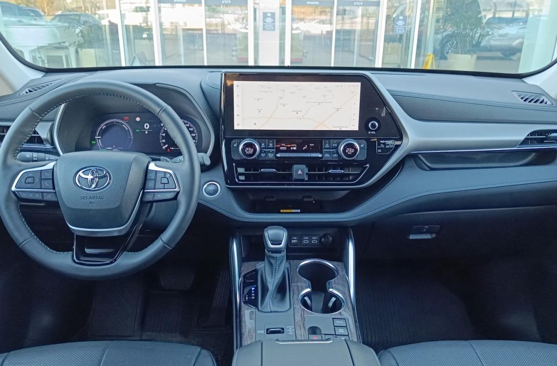 Toyota HIGHLANDER Toyota HIGHLANDER