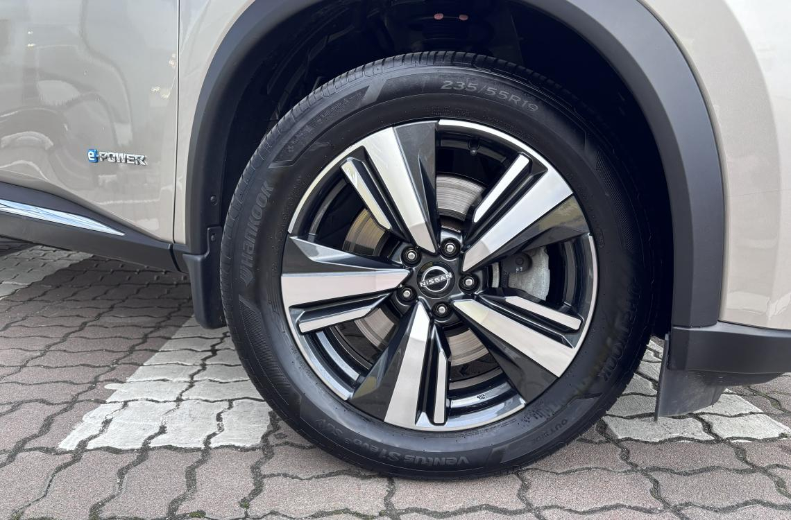 Nissan X-Trail e-POWER Nissan X-Trail e-POWER