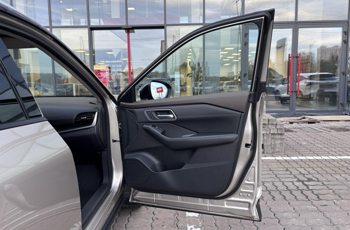 Nissan X-Trail e-POWER Nissan X-Trail e-POWER