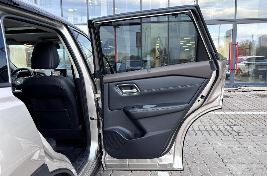 Nissan X-Trail e-POWER Nissan X-Trail e-POWER