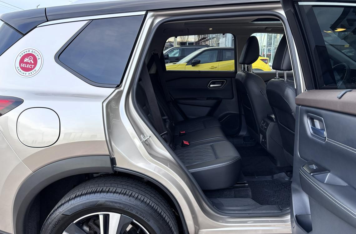 Nissan X-Trail e-POWER Nissan X-Trail e-POWER