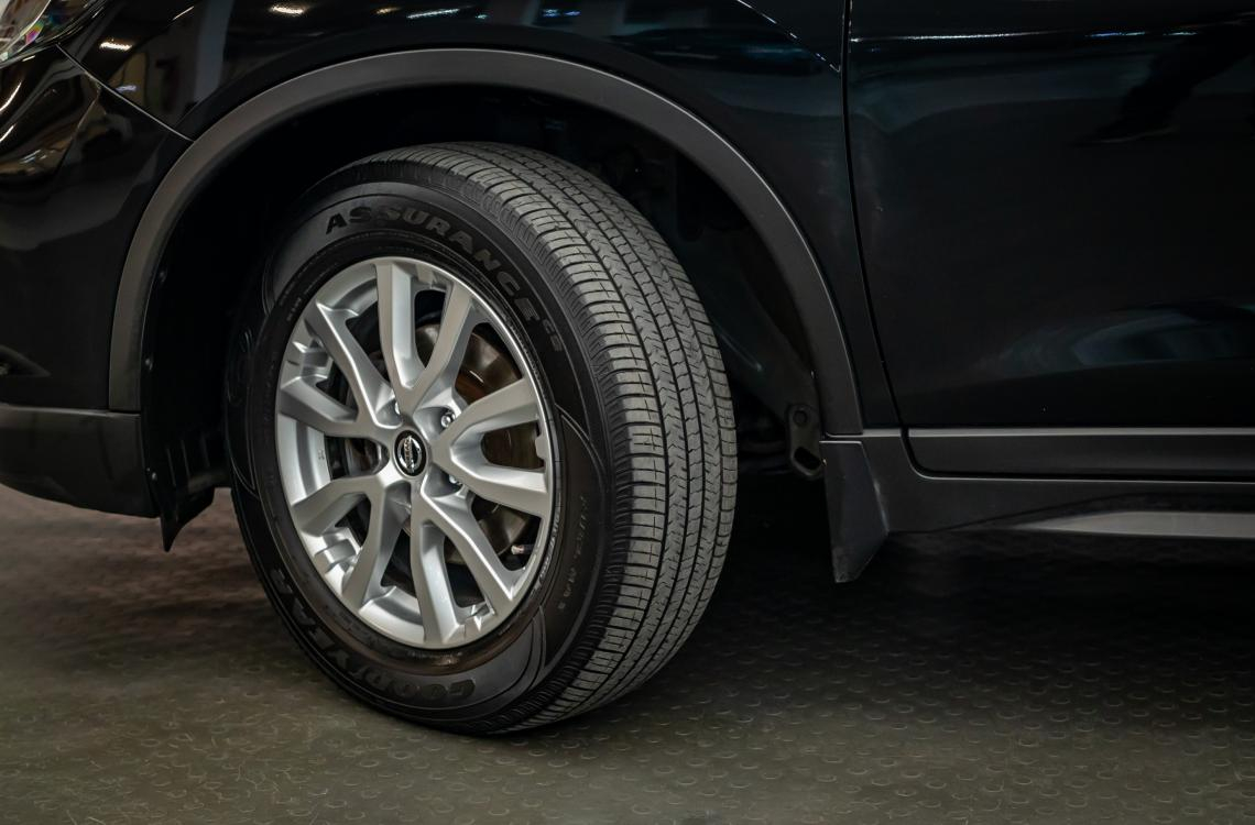 Nissan X-TRAIL Nissan X-TRAIL