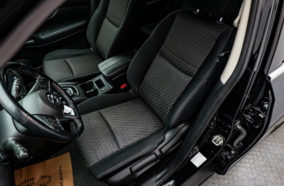 Nissan X-TRAIL Nissan X-TRAIL