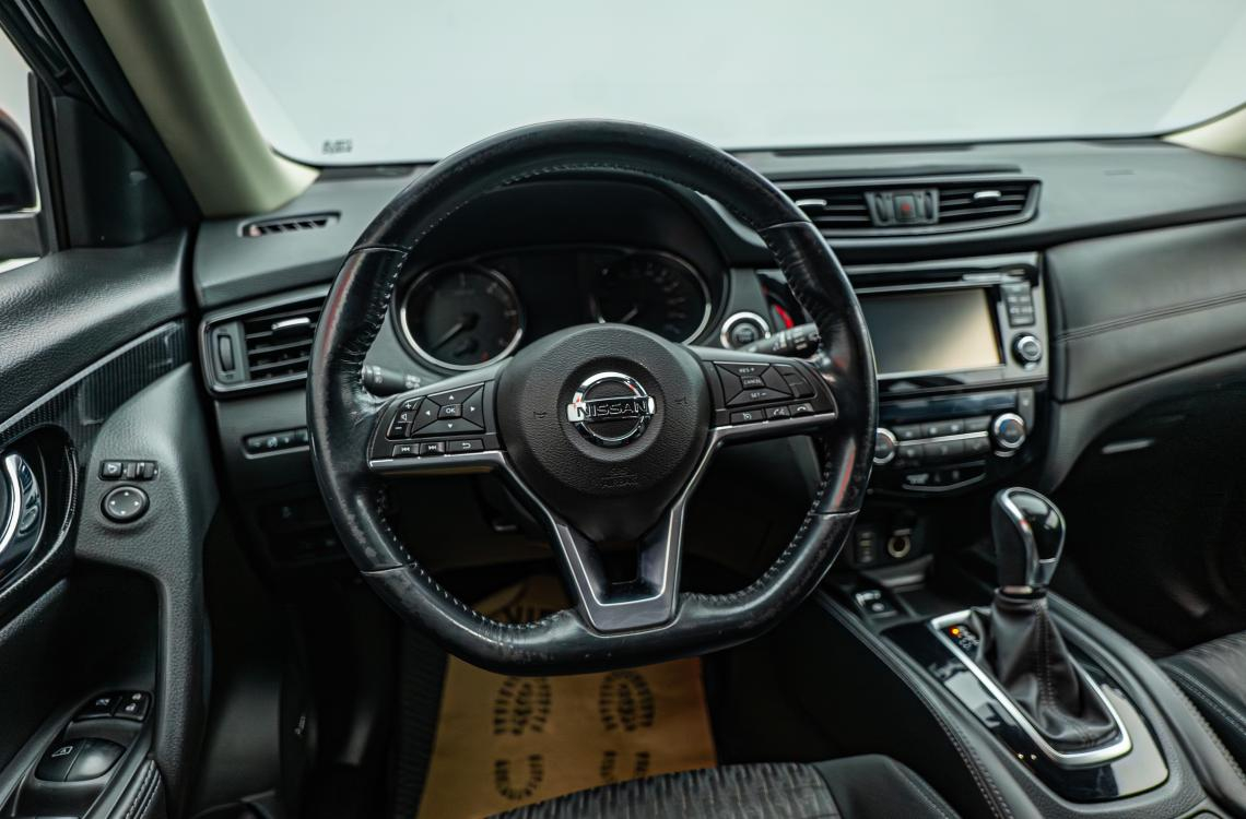 Nissan X-TRAIL Nissan X-TRAIL