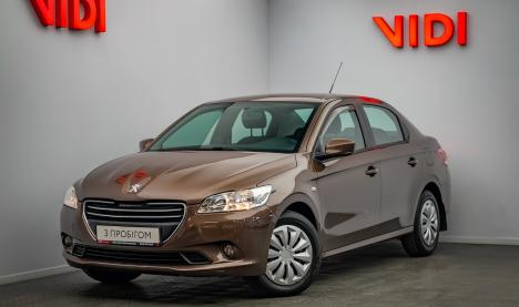 Peugeot 301
