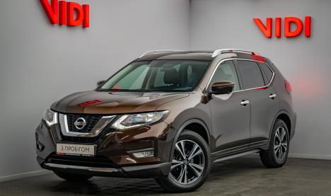 Nissan X-TRAIL