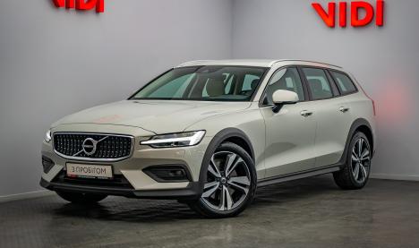 Volvo V60CC
