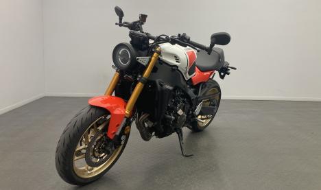 Yamaha XSR900