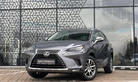 Lexus NX200