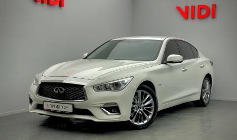INFINITI Q50