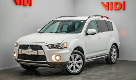 Mitsubishi Outlander XL