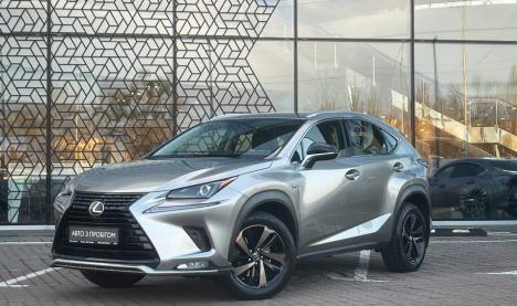 Lexus NX200
