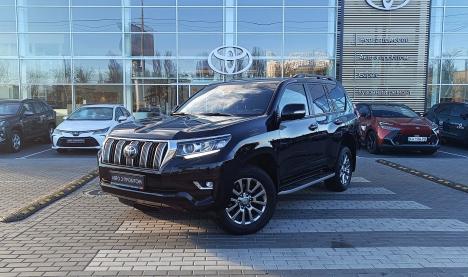 Toyota LAND CRUISER PRADO