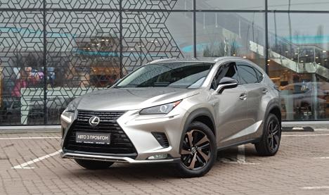 Lexus NX200