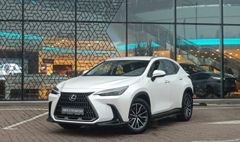 Lexus NX250