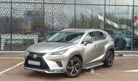 Lexus NX200