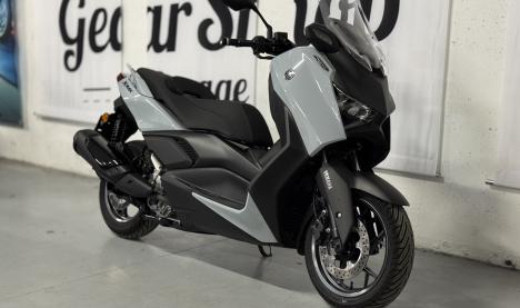 Yamaha XMAX 300 Tech MAX