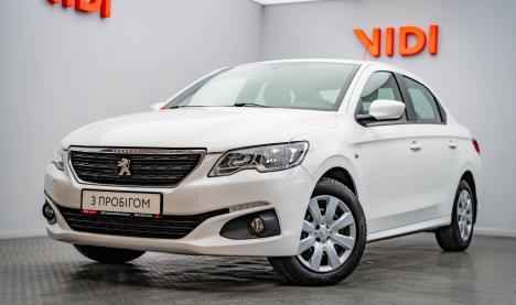 Peugeot 301