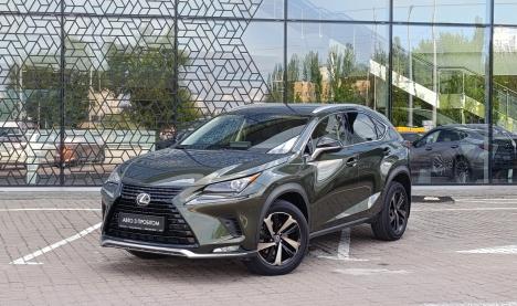 Lexus NX200