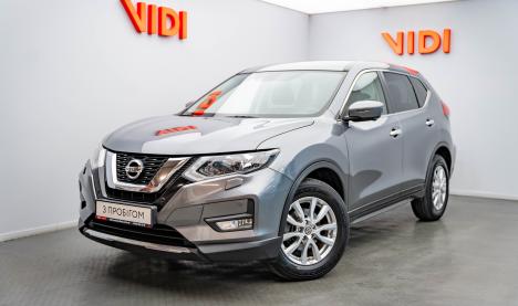 Nissan X-TRAIL