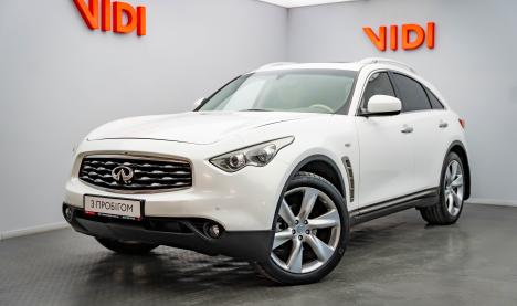 INFINITI FX35