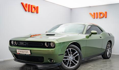 Dodge Challenger