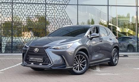 Lexus NX200