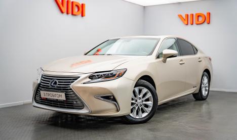 Lexus ES