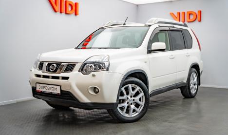 Nissan X-TRAIL