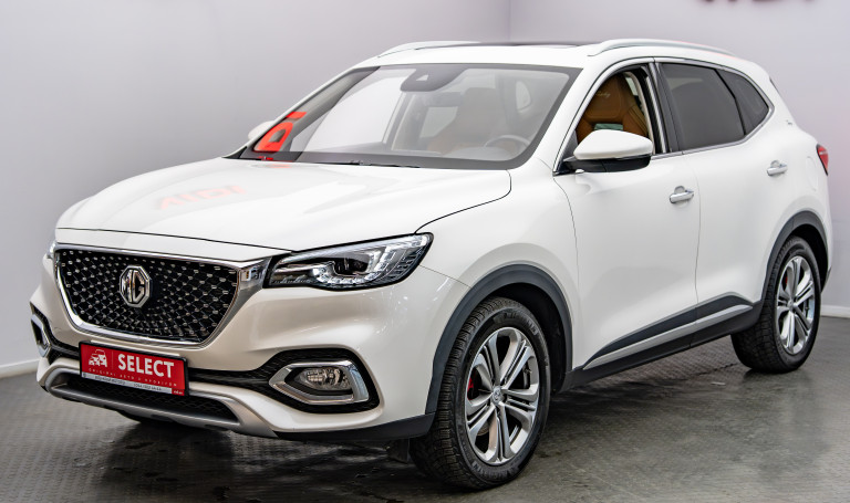 MG HS