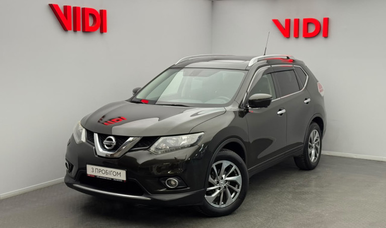 Nissan X-TRAIL