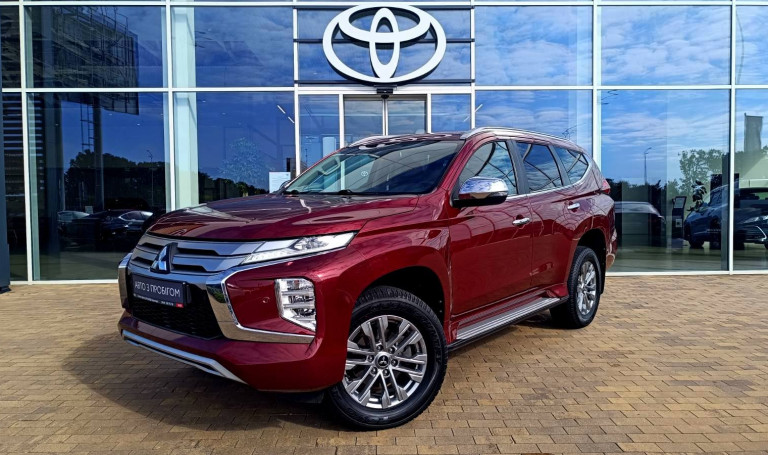 Mitsubishi Pajero Sport