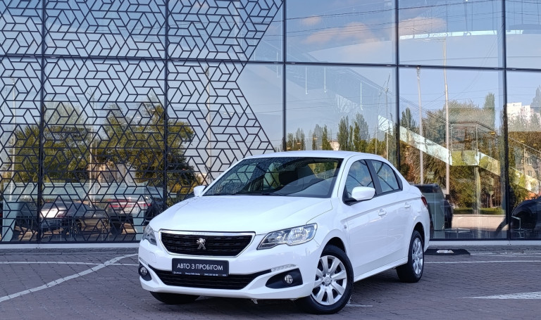 Peugeot 301