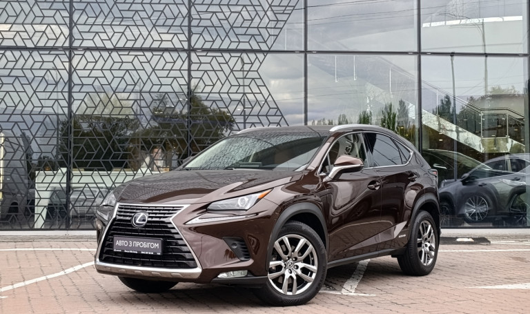 Lexus NX300h