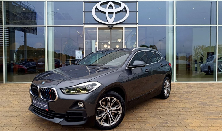 BMW X2